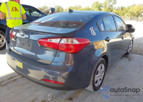 2016 Kia Forte Lx z USA, uszkodzony, nr VIN KNAFK4A62G5563477